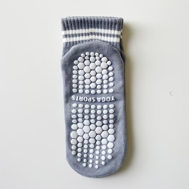 1/5 Pair Women's Silicone Anti - Yoga & Fitness Classes By Niharika Zirakpur Reviews 评论和价格